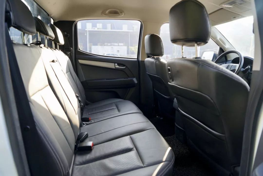 二手改装硬派越野能买吗,二手越野车越来越不值钱