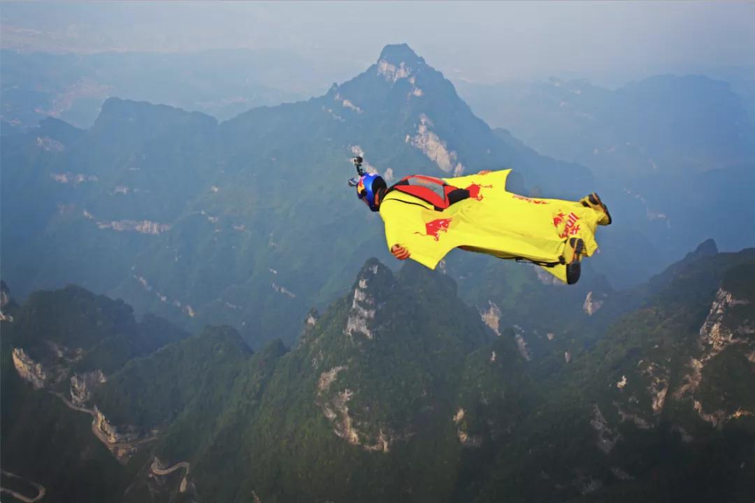 被推上风口浪尖的翼装飞行，你对它的误解有多深？