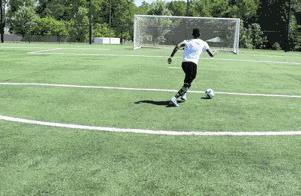 足球后卫实战技巧,足球实战过人技巧