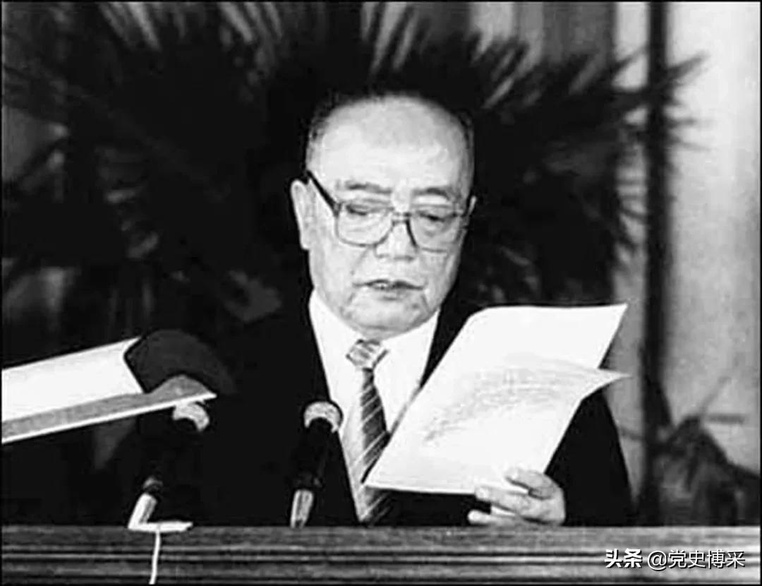 拍摄经典电影《大决战》，有人主张不写林彪，*尚昆杨**拍板：如果不写林彪，当年东北战场的仗是谁打的？