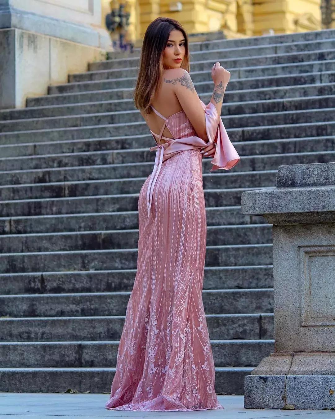 巴西足球名模写真,世界杯巴西足球模特