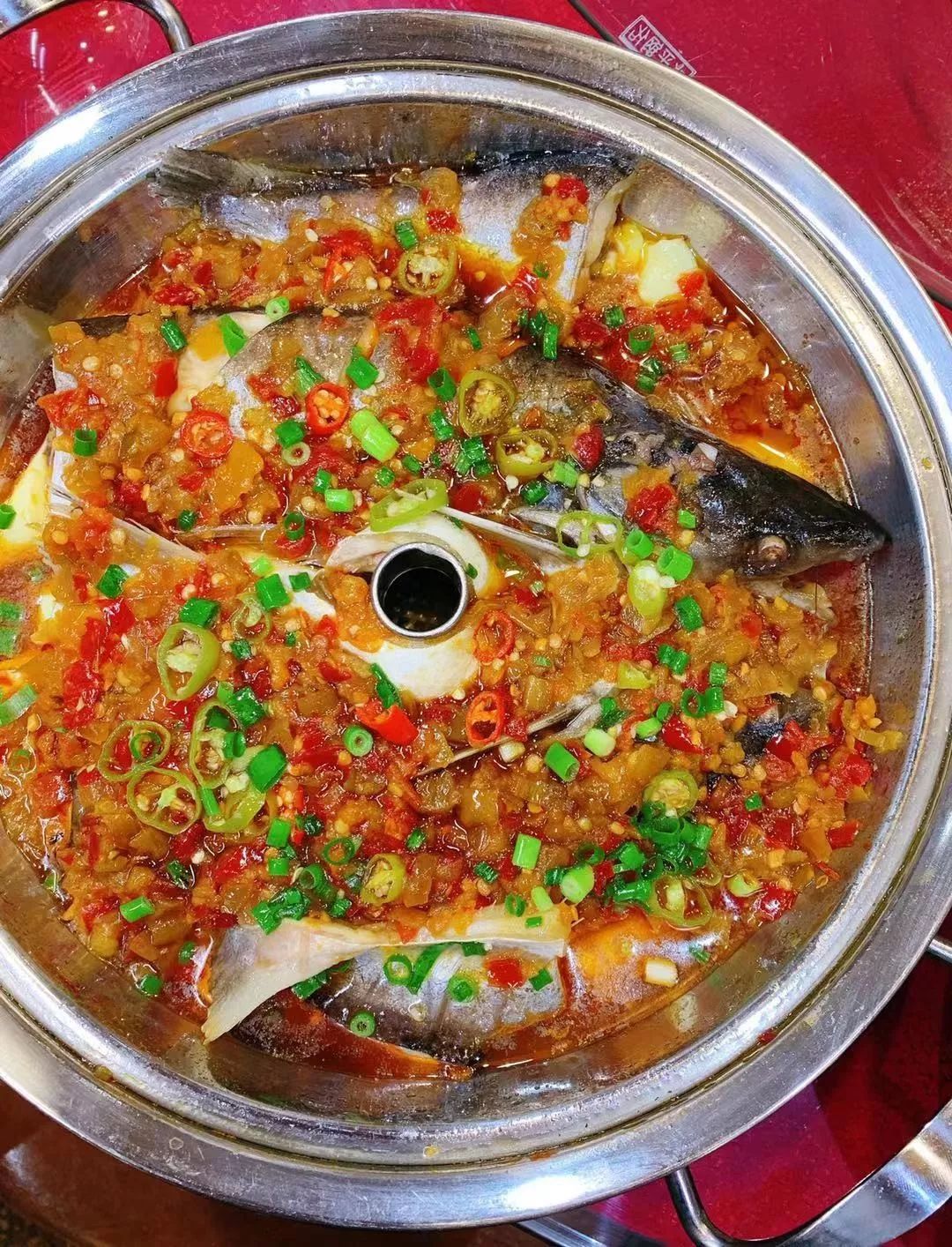 网红海鲜大铁锹在什么地方,网红大铁锹海鲜酱料