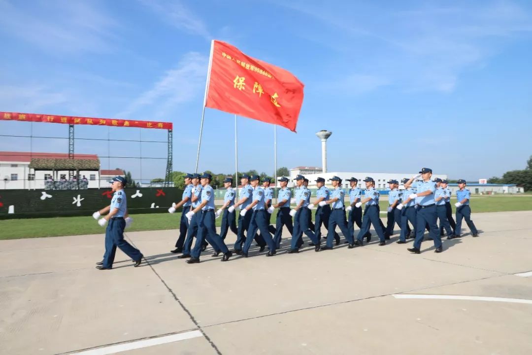 “你今年都走的人了，那么拼干嘛？”这名老兵给出了答案！