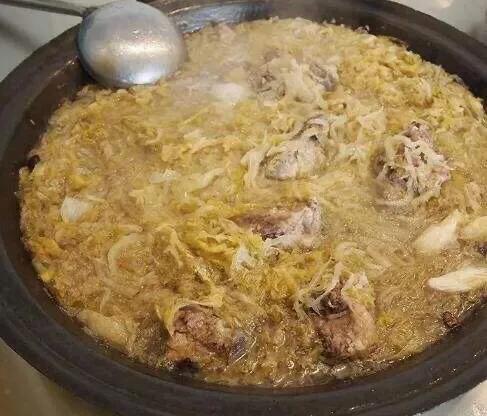 什么是正宗的东北杀猪菜？那英家的老一辈人都知道。