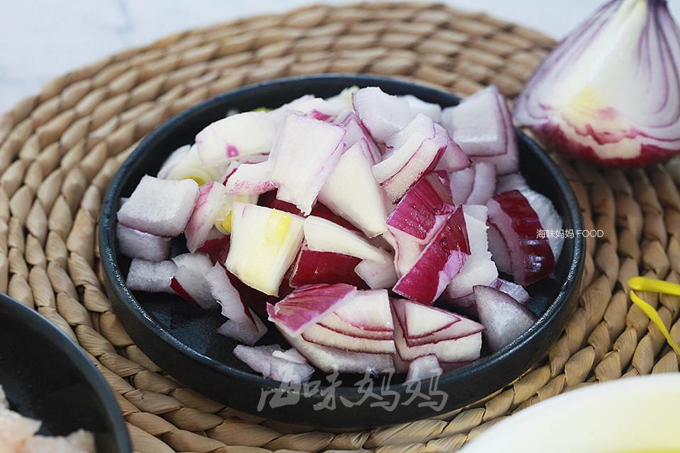 小姨做饭原视频,小姨做竹筒米饭