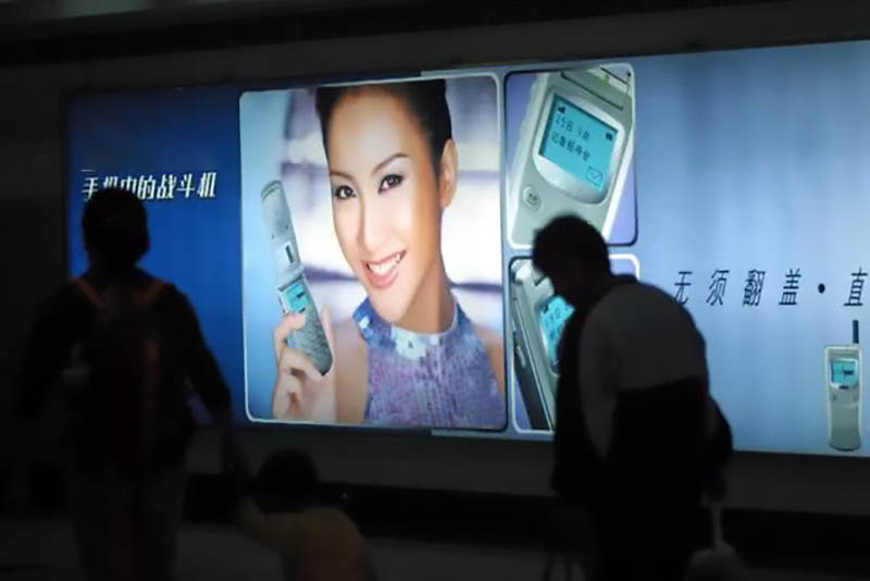 他曾是波导的业务员，用九年时间称霸非洲市场，4亿人用他的手机