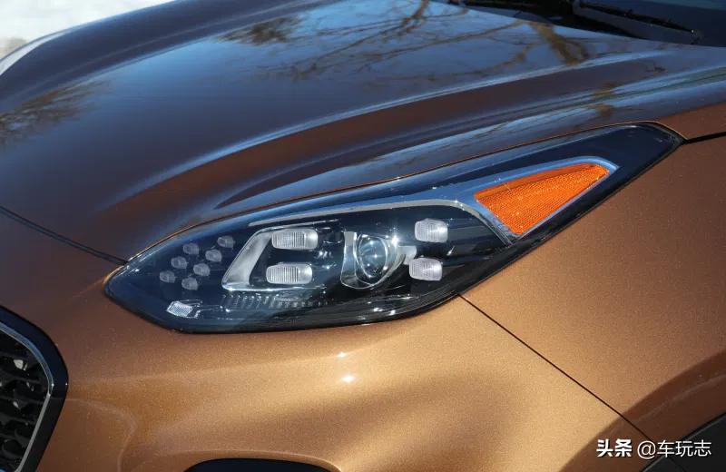 新一代起亚狮跑官图,新款起亚狮跑suv2022款