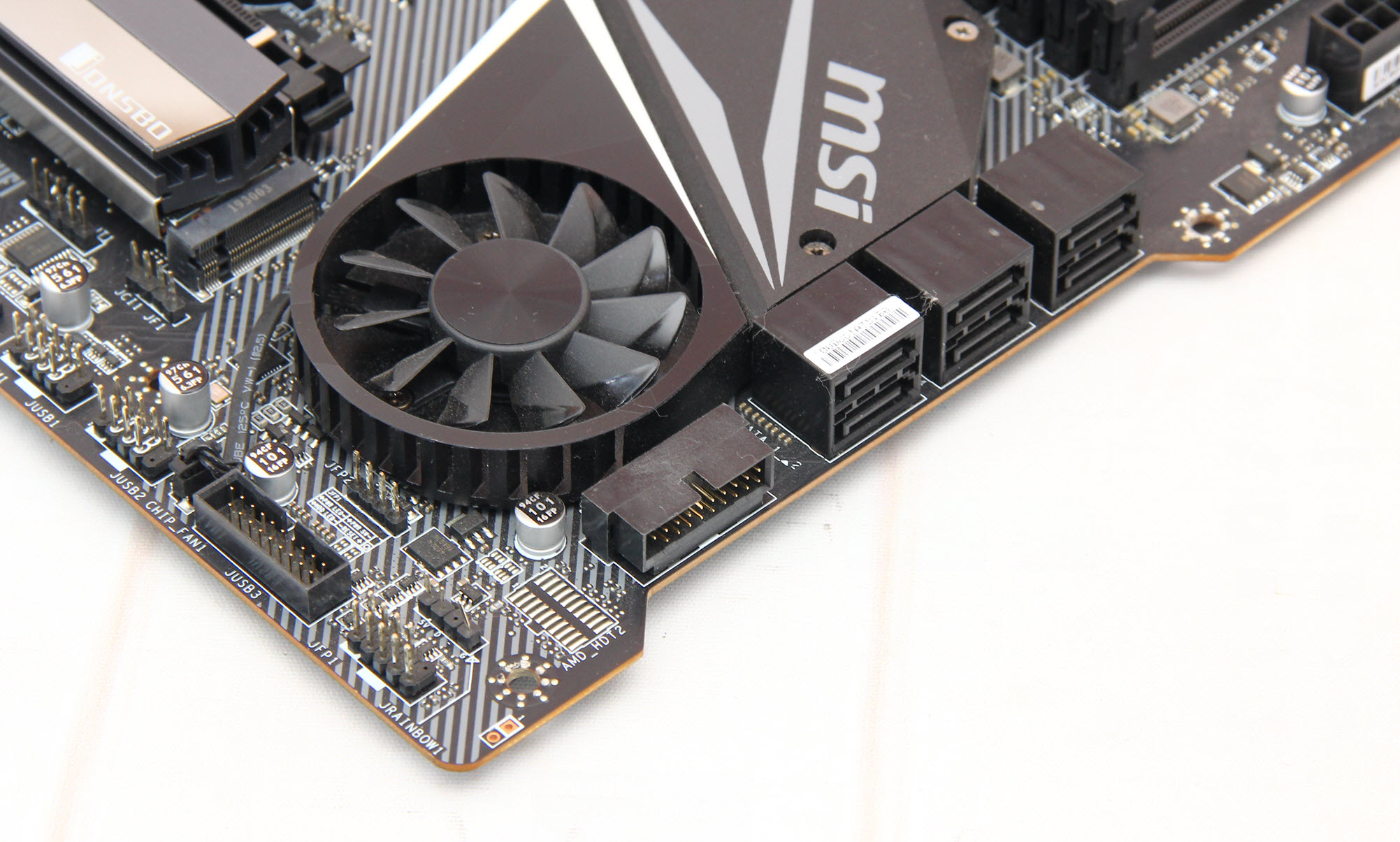 amdryzen53600x和锐龙r55600h哪个好,锐龙r55600有必要超频吗