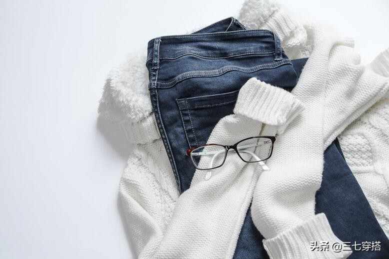 新买的衣服要怎么洗才不会掉色,新买的衣服掉色用什么洗最好