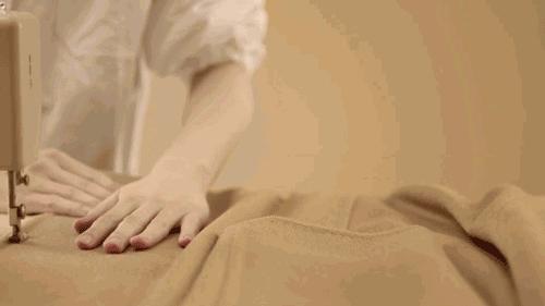 双面呢大衣怎么清洗防缩水,羊毛双面呢大衣怎么清洗最好