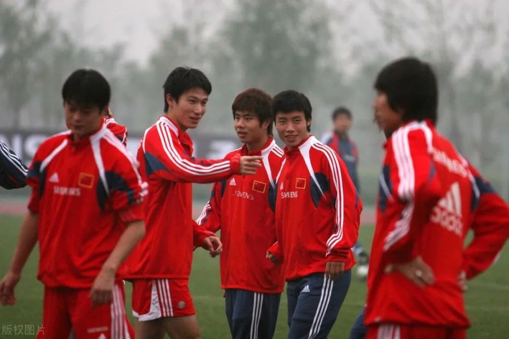 别大爷送战友泰达故土辞行施蒂利克·吟