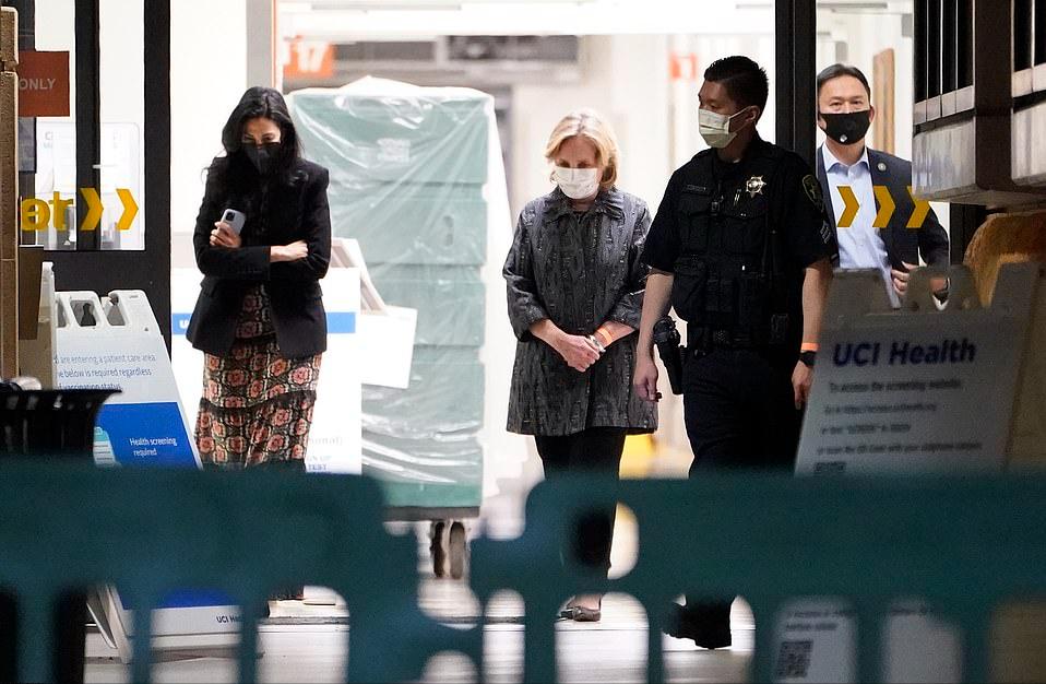 希拉里和克林顿同框,希拉里与克林顿同框视频