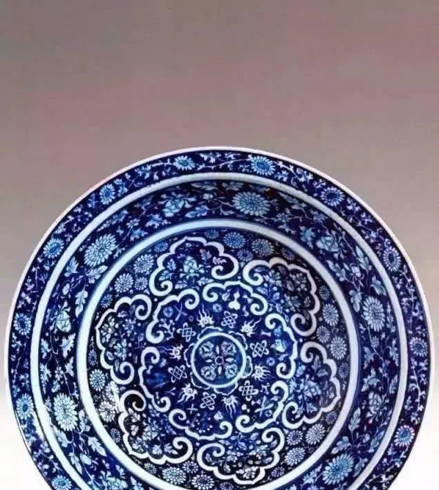 鐩涗笘涓浗缁忓吀浼犳壙,鐩涗笘涓浗鐡峰櫒