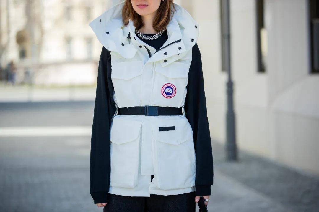 加拿大鹅虚假宣传事件怎么看,养乐多为什么有的地方买不到