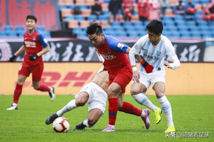 领先绝杀重庆斯威客场2:4广州富力,广州富力绝平上海上港