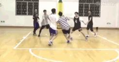 鹿晗原地起跳摸高,鹿晗踢球动作