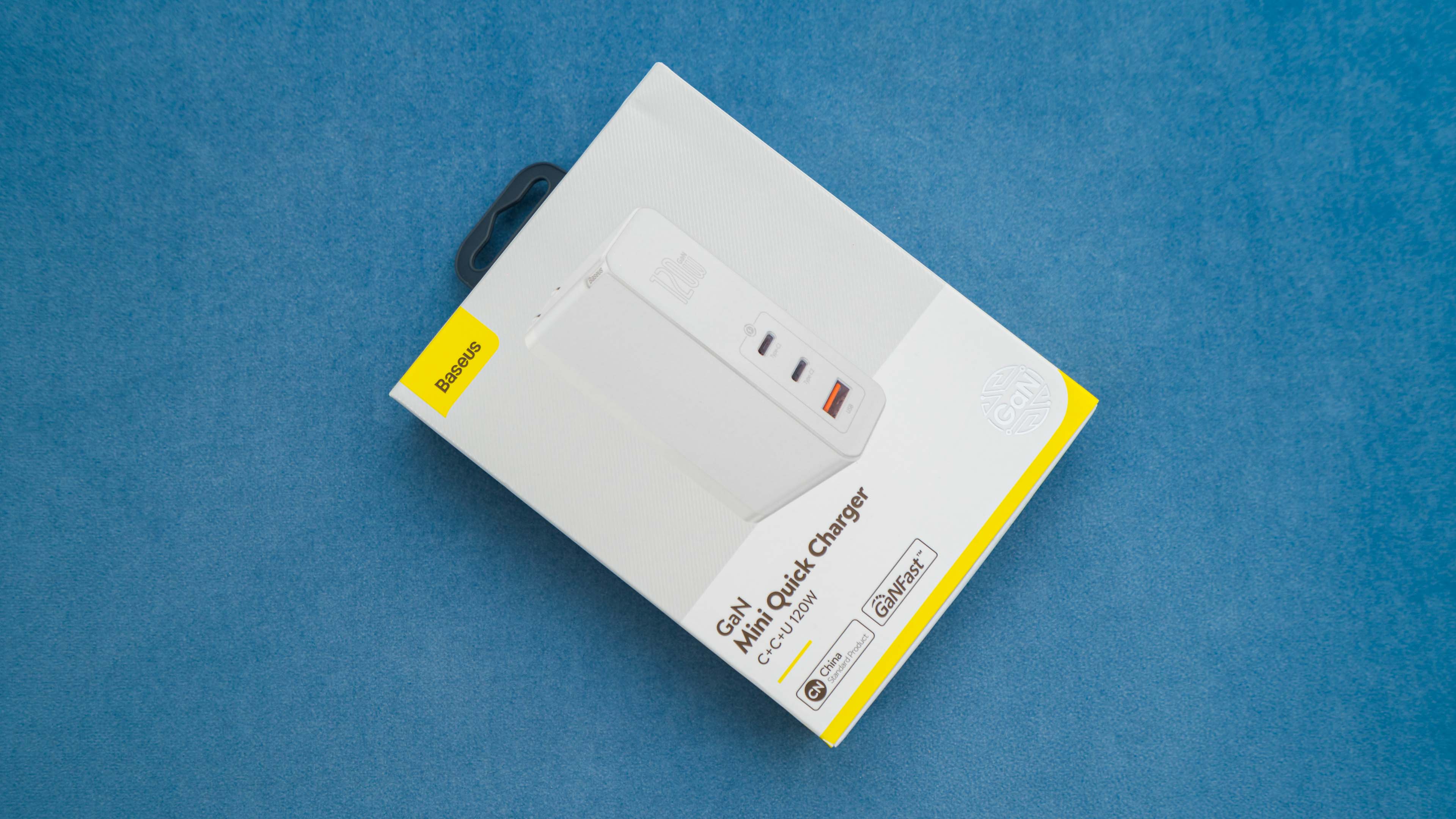 macbookpro16英寸使用教程,倍思氮化镓100w充苹果电脑