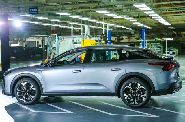 凡尔赛c5x音响品牌,雪铁龙凡尔赛c5x版本对比