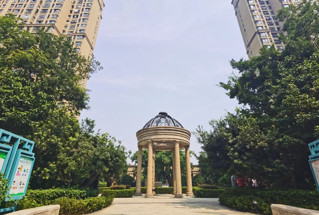 尚锦城和融创哪个值得买,你们说买期房好还是现房好