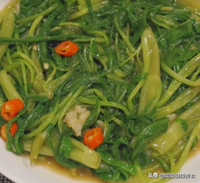 炒空心菜放腐乳是哪个地方的做法,腐乳空心菜做法还挺简单的