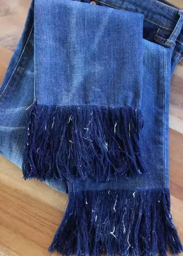 牛仔裤怎么改造成破洞流苏,旧牛仔裤腿简单变裙子