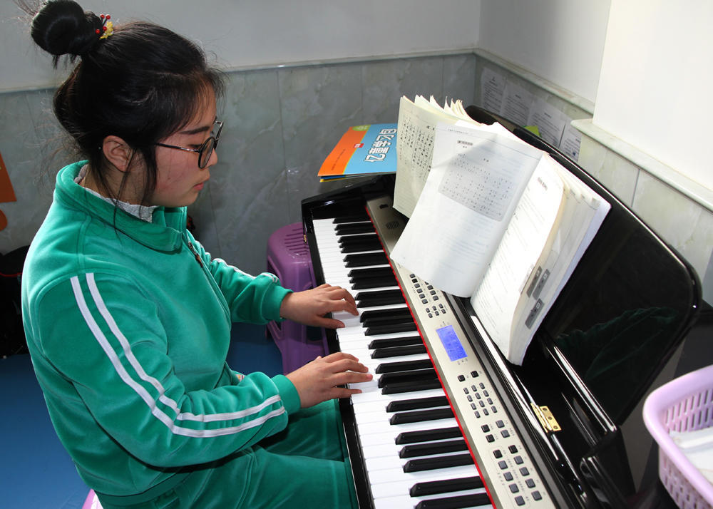 金梧桐幼稚园南充劳动局,走进金唐幼儿园