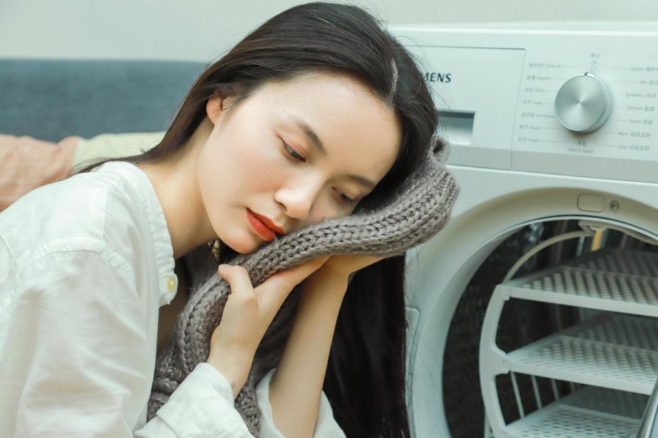 西门子烘干机烘完没有水,西门子烘干机开始怎么打开放衣物