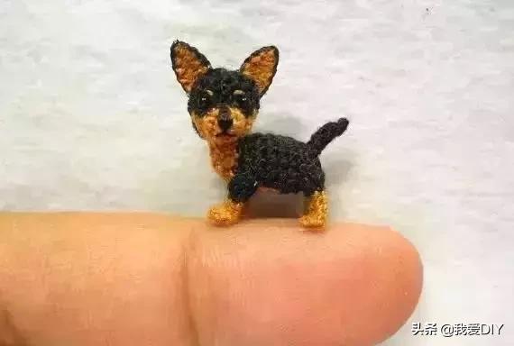 100种超迷你钩针小物钥匙包教程,100种超迷你钩针小物圣诞老人