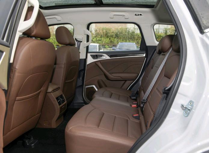 试驾17款哈弗h9视频,哈弗h71.5t试驾视频