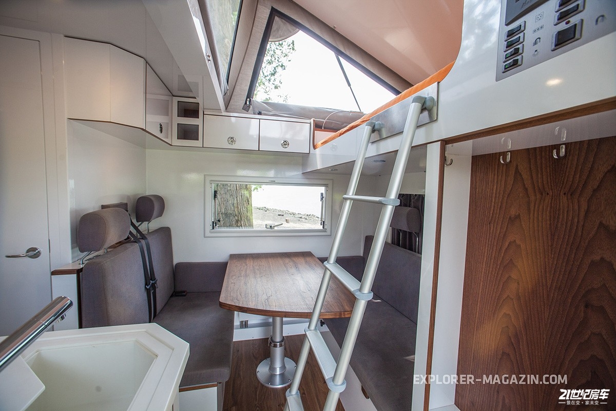 布雷诺奇霸天虎！全时四驱前后差速锁，硬汉都喜欢的房车