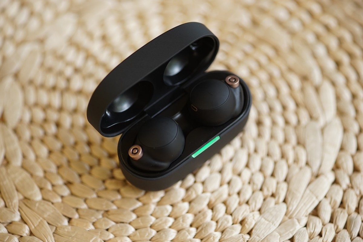 配置拉满的旗舰手机,索尼wf-1000xm4跟华为对比