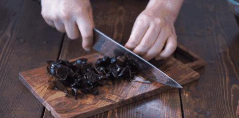 “菌”临天下之丽水市云和黑木耳