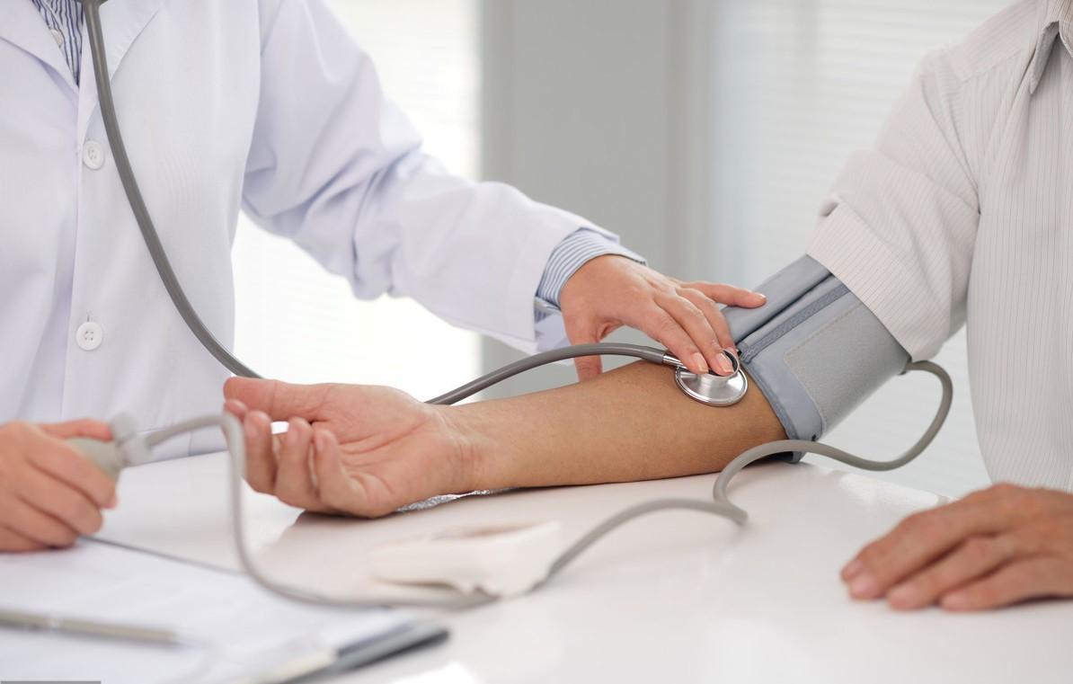 治疗高血压要谨记5个字,预防高血压的5句话