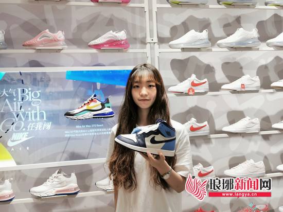 今年的炒鞋热潮,临沂球鞋价格表