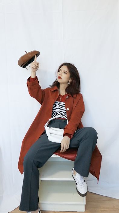 最节省空间又简便的叠风衣方法,薄款中长风衣怎么叠