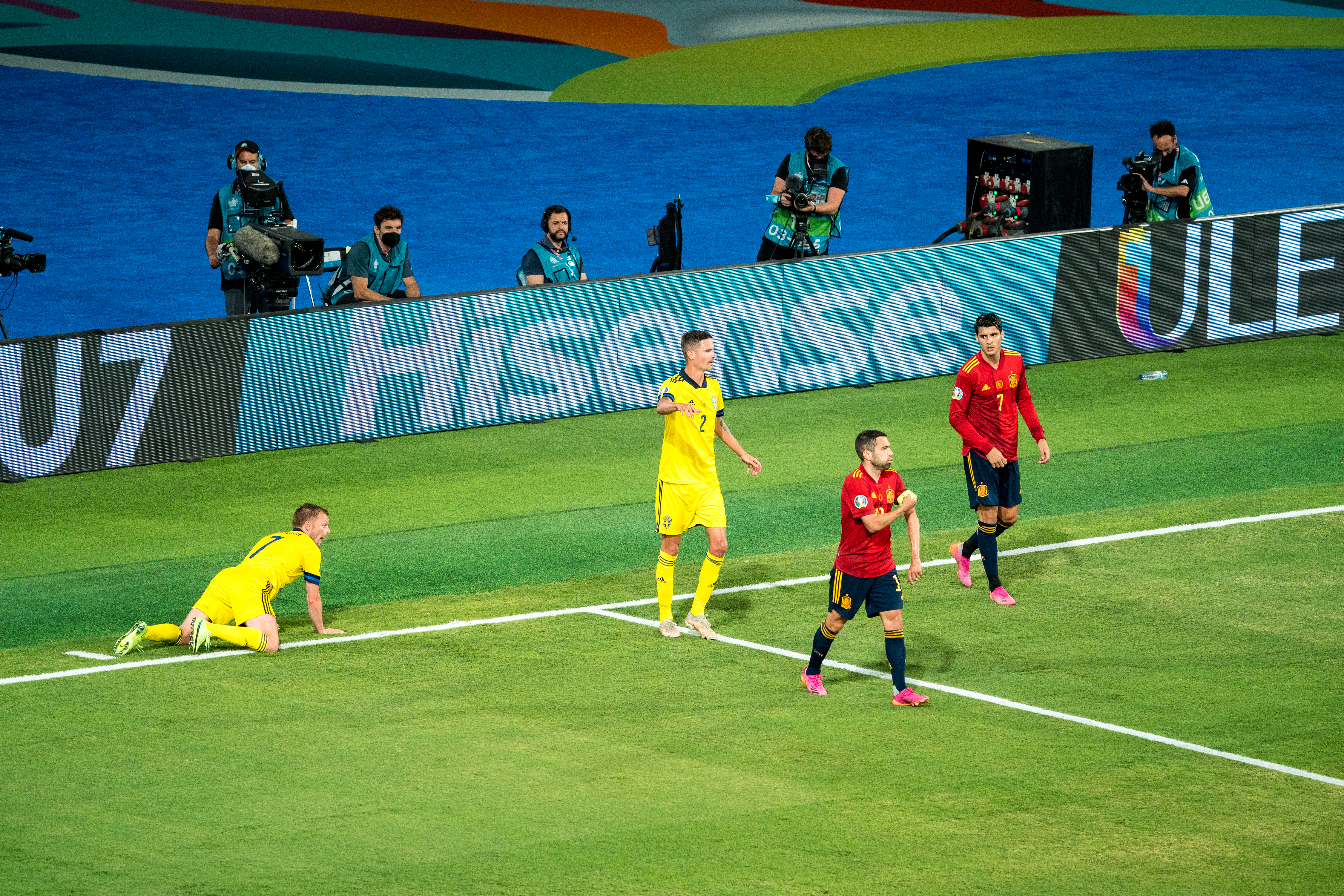 恩里克无效传球1000次,恩里克传控式反击