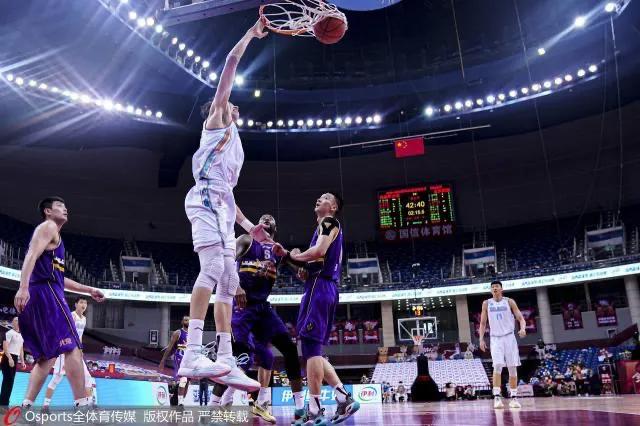 周琦统治北控比赛,周琦统治力