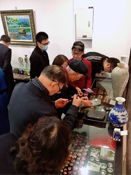 杭州民间收藏奇人倪子江：收藏既是乐趣，更是一种情怀