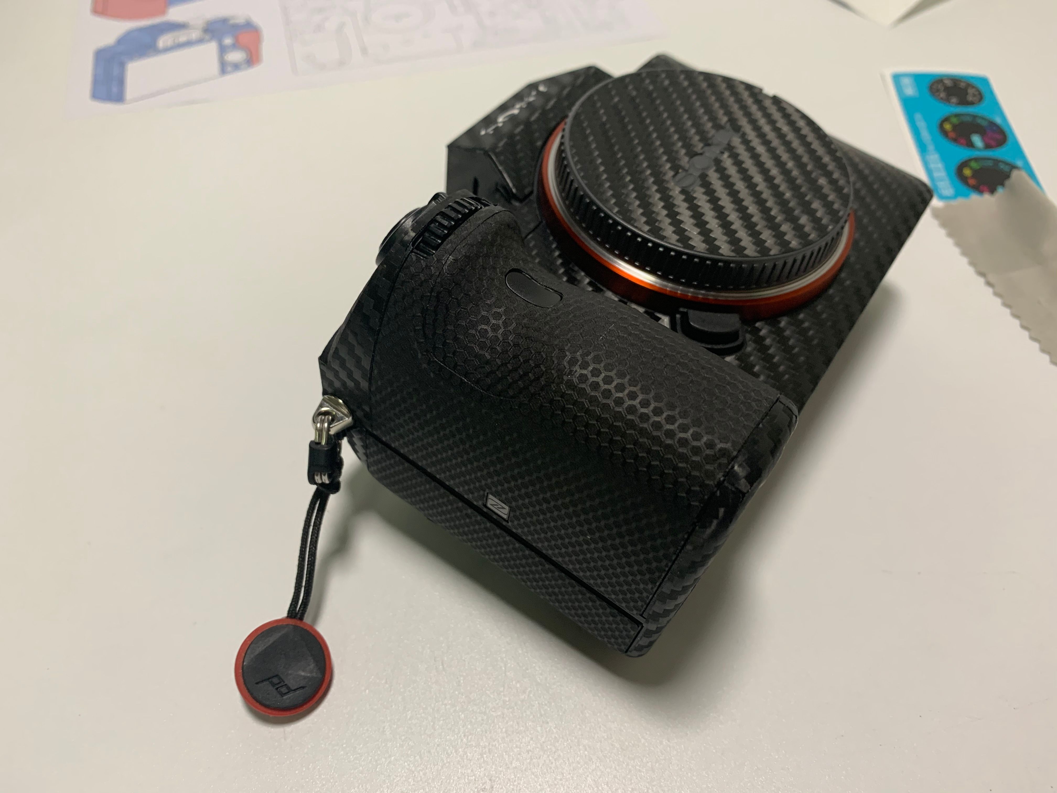 相机贴纸不留胶还牢固,相机3m的胶贴会留痕迹怎么清理