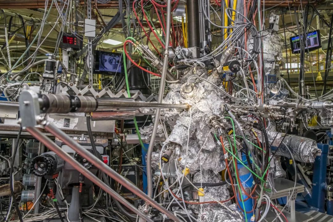 美国劳伦斯伯克利国家实验室：首次演示超薄拓扑材料中的开关效应