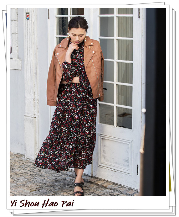 机车风格的皮夹克怎么搭配减龄,驼色皮夹克搭配什么颜色裙子好看