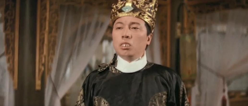 新郎嫌弃新娘长得丑不肯洞房电影,新郎以为新娘很丑不肯揭盖头