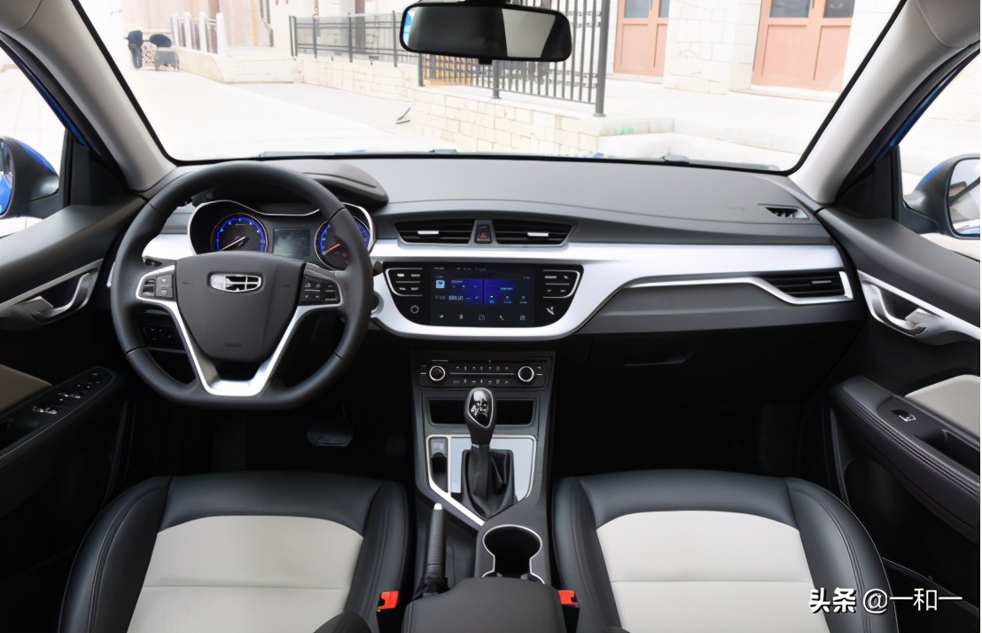 宏光mini4万左右的车,宏光mini最便宜的车型多少钱