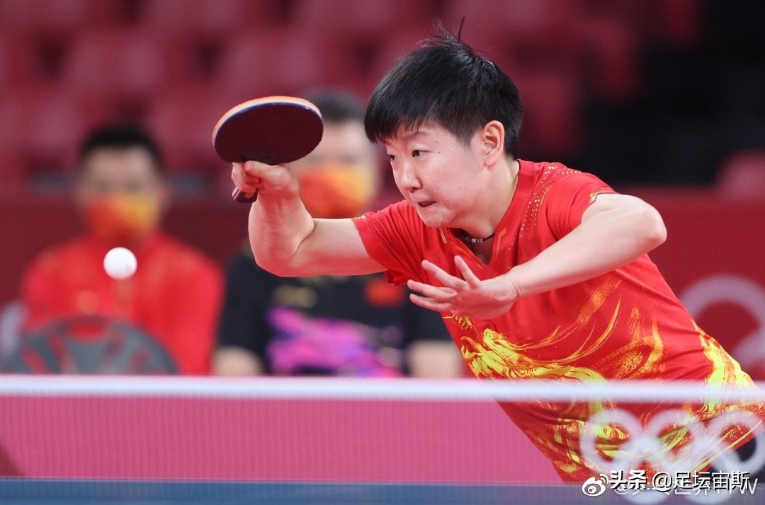 奥运女乒单打半决赛孙颖莎战况,奥运孙颖莎半决赛逆转伊藤美诚