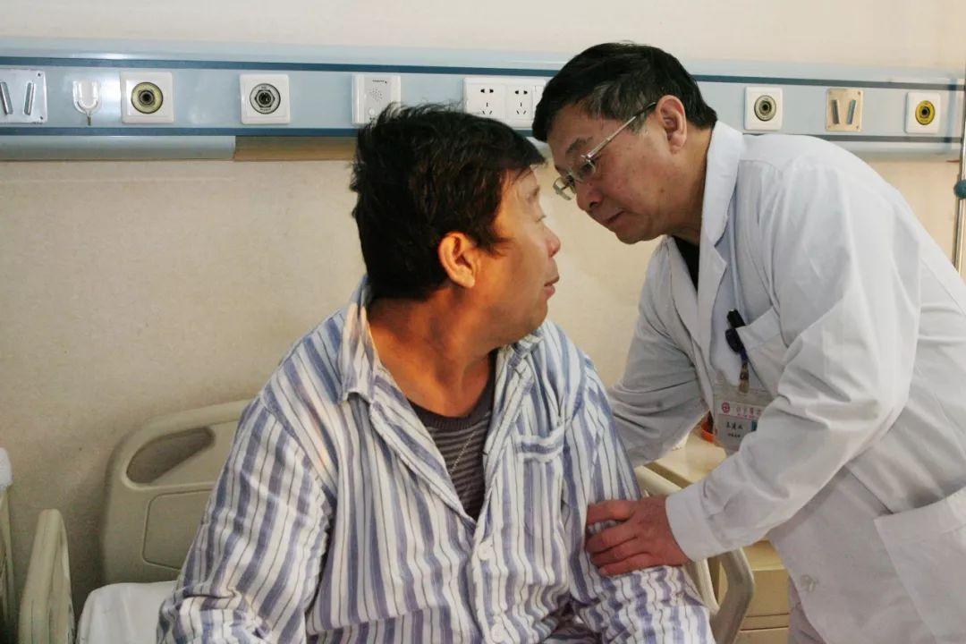 范可尼综合征会引发哪些并发症,范可尼综合征是母亲遗传还是父亲