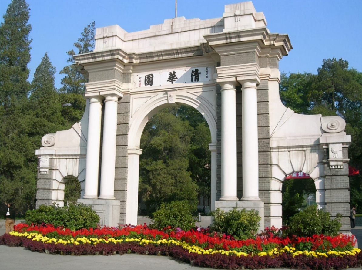 奥数热刚刚有所降温，清华北大数学抢生源低龄化至初三