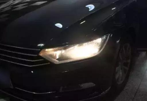 卤素灯太暗不换灯怎么弄,卤素灯是不是在雨天效果好