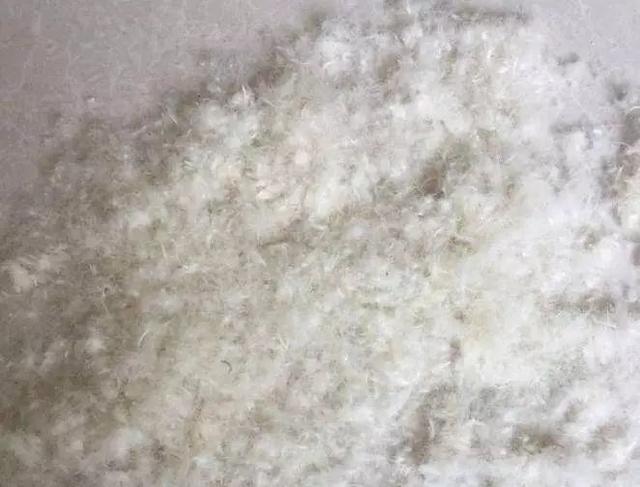 成本75元羽绒服卖1598元,恒源祥羽绒服598元