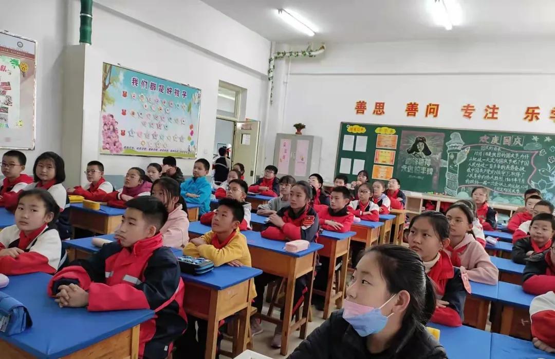 包头市昆区包钢实验二小分校,内蒙古包头市包钢实验二小