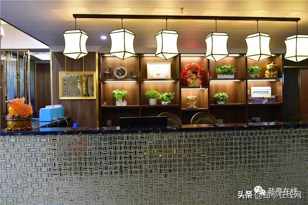 盐亭这家5D影院式养生休闲会所刚开业！就被爆出神操作